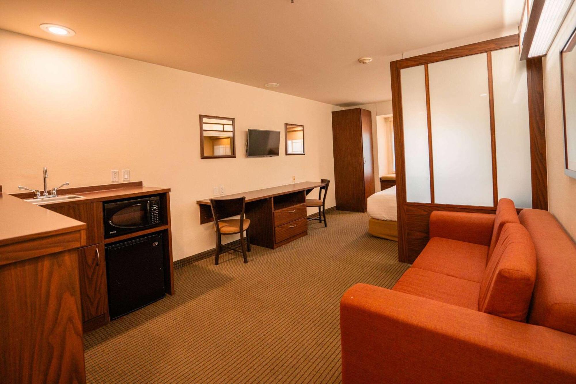 Microtel Inn And Suites By Wyndham Ciudad Juarez, Us Consulate Extérieur photo